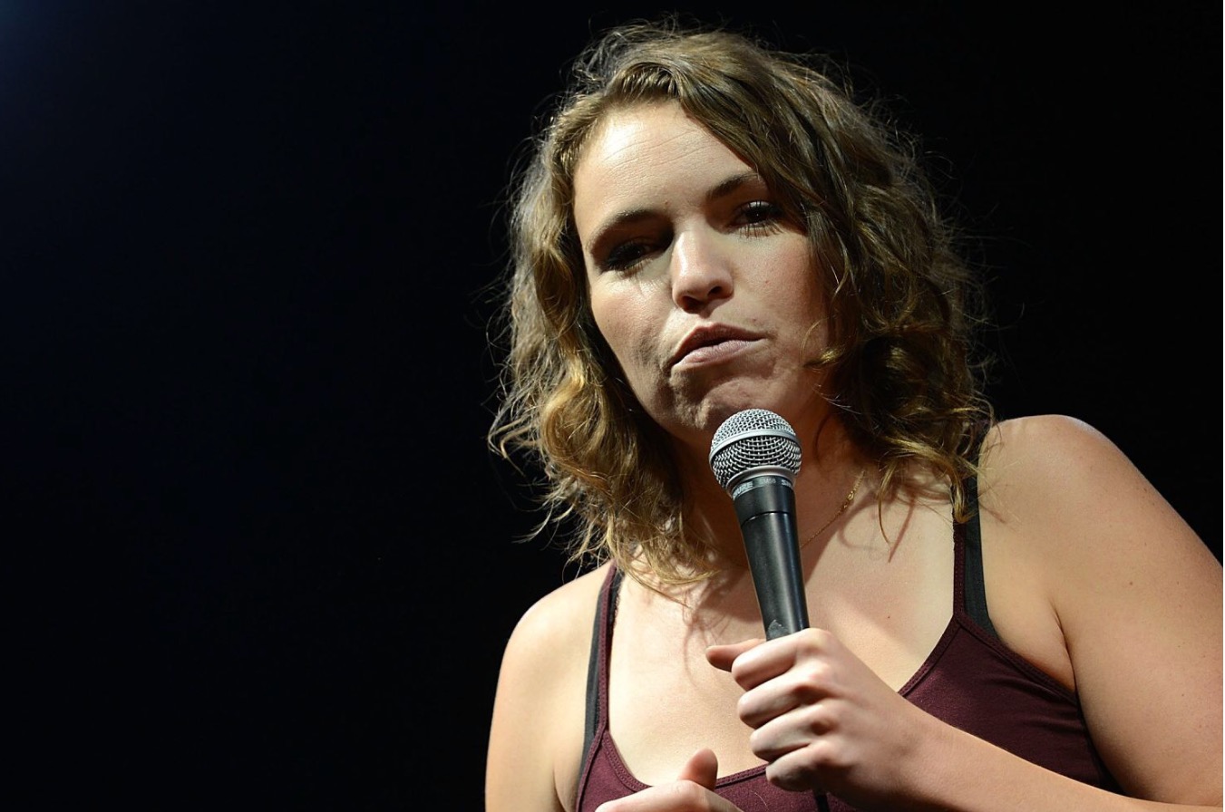 Comedian Writes Powerful Instagram Post about Abusive Relationship